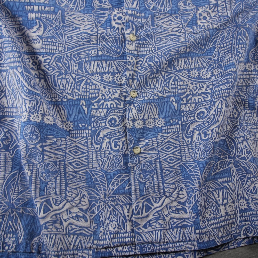 Go Barefoot Tribal Geometric Nautical USA Retro Hawaiian Aloha Men Shirt M Surf - Picture 8 of 13
